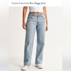 SALR🥳 EUC Abercrombie curve love low rise baggy Jean
